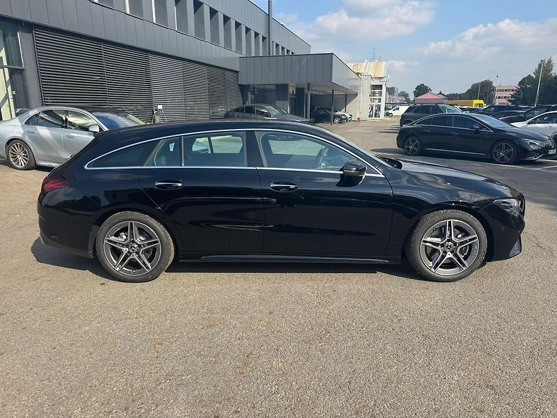 Mercedes-Benz CLA 200 Shooting Brake AKCE - fotka 8 z 23