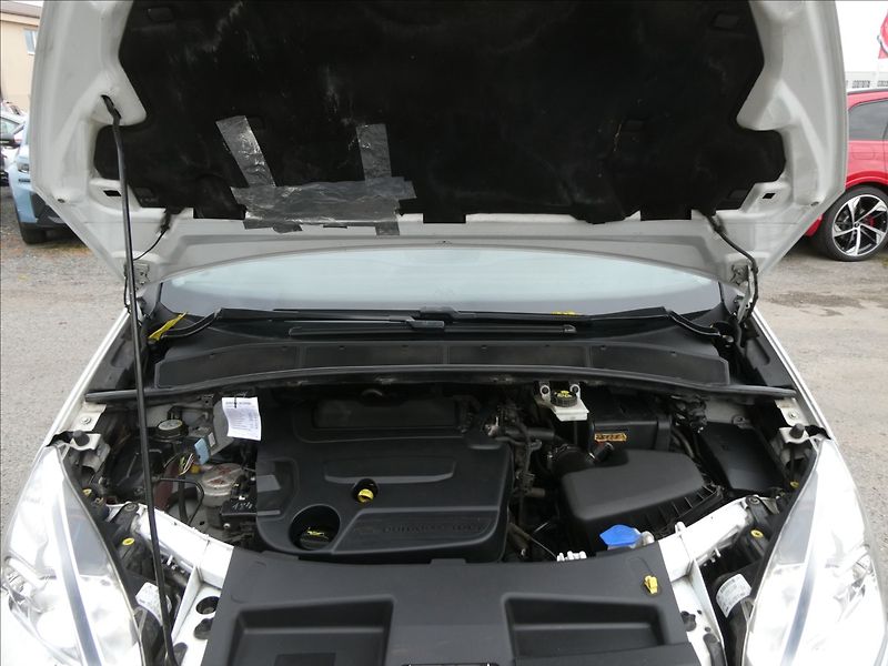 Ford S-MAX 2,0 TDCi 120kW AUT, po servise - fotka 37 z 47