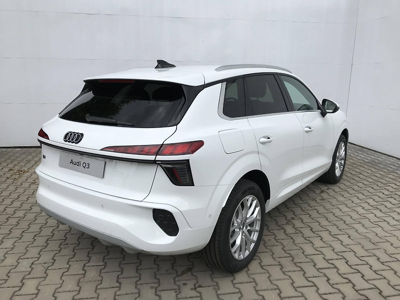 Audi Q3 7STT  1,5 TFSI - fotka 6 z 24