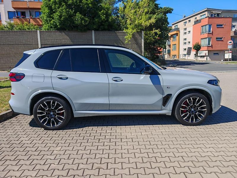 BMW X5 30d xD M-sport,CZ,Harman - fotka 8 z 45