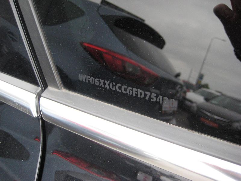 Ford Focus 1.0i 92 kW Ecob SPORT DPH-ČR! - fotka 16 z 23