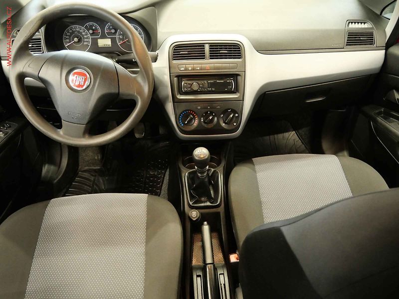 Fiat Punto (2010) 1.2i, 2.maj,ČR, AC - fotka 8 z 18