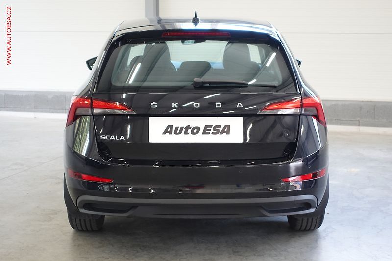 Škoda Scala (2020) 1.6TDi, Ambition, DSG - fotka 5 z 22