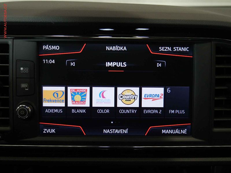 Seat Leon (2019) 2.0 TDI, 1.maj, DSG, navi - fotka 16 z 23