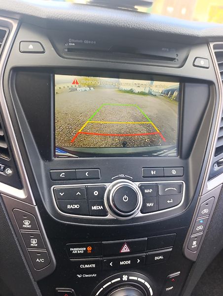 Hyundai Grand Santa Fe (2015) 2.2 CRDi 4x4 6míst tažné - fotka 20 z 20
