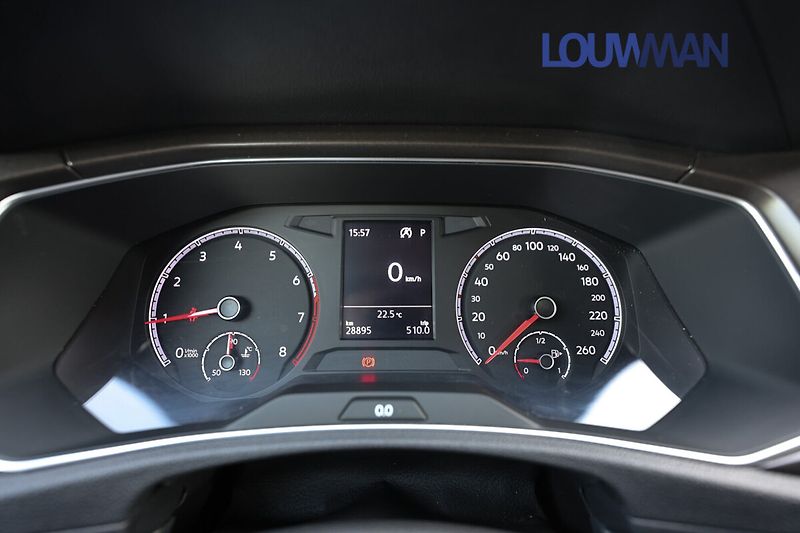 Volkswagen T-Roc Design 1.5 TSI DSG7 - fotka 8 z 26