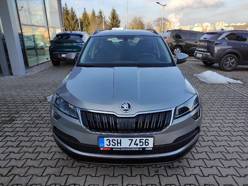 Škoda Karoq (2018) Ambition 1.0 TSI 96kW MAN6 TZ - fotka 9 z 30