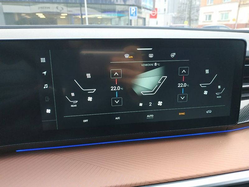 SsangYong Torres 1.5 PREMIUM 4WD AT, SKLADEM - fotka 24 z 31