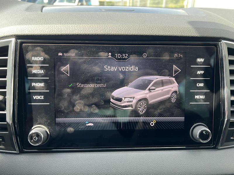 Škoda Karoq (2022) 2,0 TDi 110kW STYLE 4x4 DSG - fotka 16 z 39