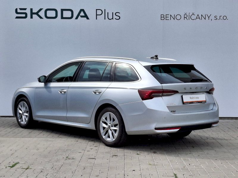Škoda Octavia (2025) Combi Top Selection 1,5TSi 110 - fotka 11 z 33