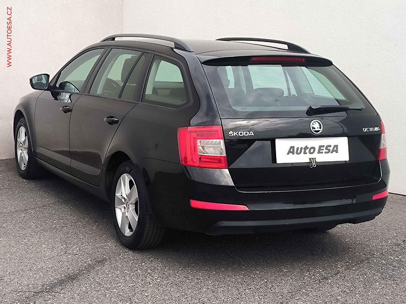 Škoda Octavia (2015) 2.0 TDi, Ambition, STK8/28 - fotka 6 z 16