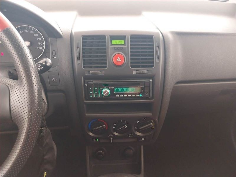 Hyundai Getz (2008) 1.1 i, Serv.kniha, nová STK - fotka 12 z 14