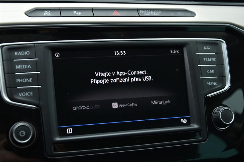 Volkswagen Passat 2.0TDi 140kW 4MOTION HIGHLINE - fotka 16 z 25
