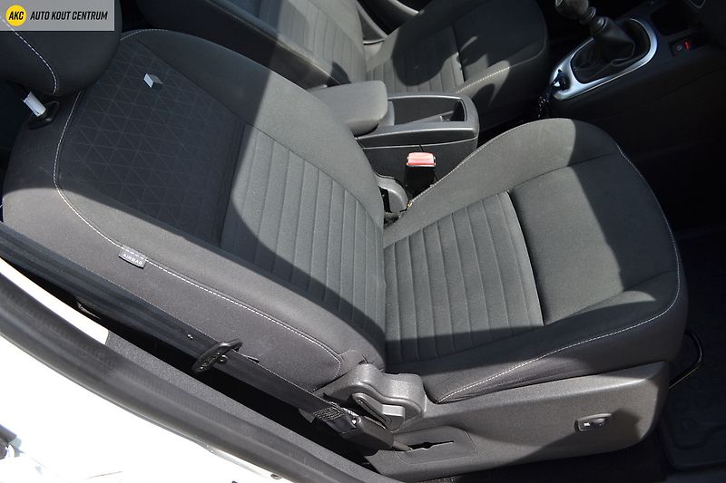 Renault Grand Scénic 1.5dCi - 81KW - fotka 13 z 54