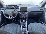 Peugeot 2008 (2015) 1.2 PT, Active, +kola - náhled 8