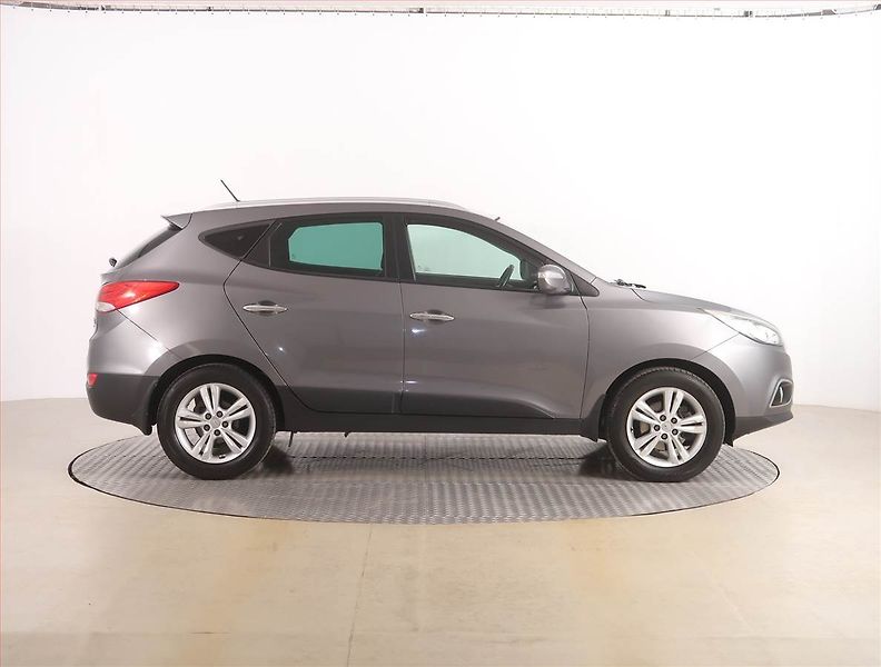 Hyundai ix35 (2013) 1.6 GDI, Serv.kniha, Tempomat - fotka 6 z 17