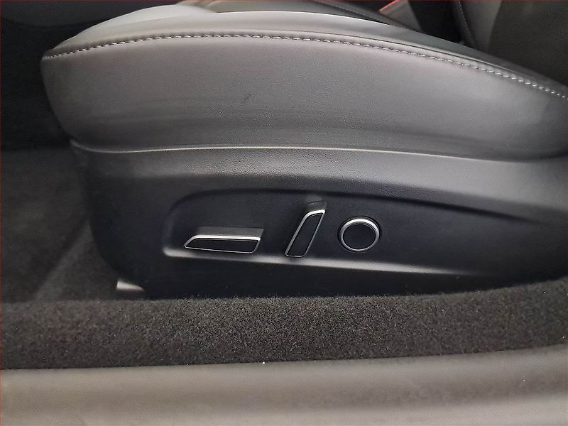 Tesla Model 3 (2023) Standard Range 60kWh, SoH 95% - fotka 30 z 31