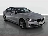 BMW Řada 3 (2015) 318 d, Navi, Park. senzory - náhled 1