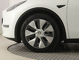 Tesla Model Y (2022) Long Range AWD 79kWh, SoH 89% - náhled 14