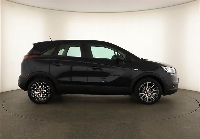 Opel Crossland X (2019) 1.2 Turbo, Automat, Tempomat - fotka 6 z 14