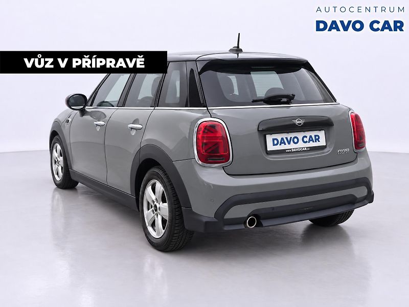 Mini Cooper 1.5 i 100kW CZ 1.Maj LED DPH - fotka 2 z 12