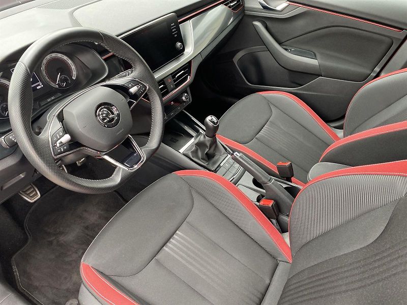 Škoda Kamiq (2022) 1.0 TSI Monte Carlo - fotka 7 z 36