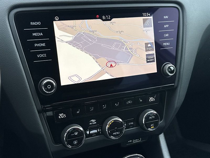 Škoda Octavia (2019) Combi 1.5 TSI G-TEC DSG Style - fotka 18 z 32
