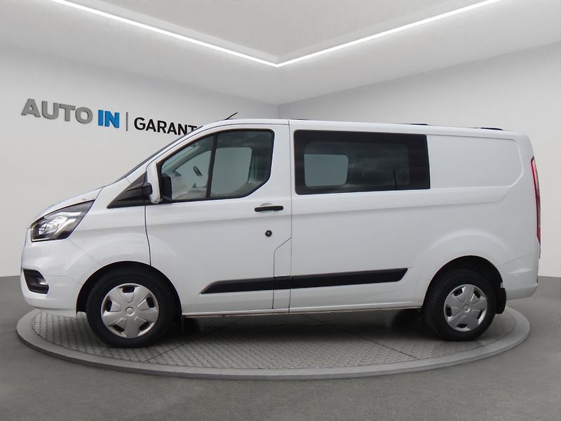 Ford Transit Custom (2020) Trend 320 Kombi Van_L1H1_2.0Ec - fotka 5 z 19