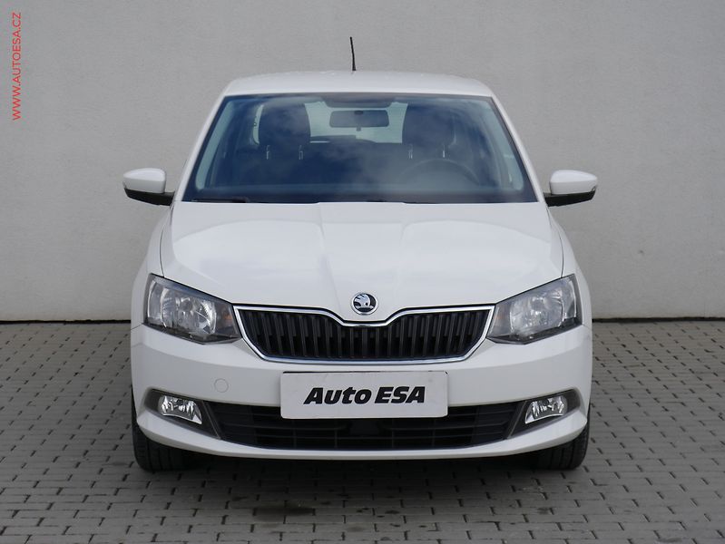Škoda Fabia (2015) 1.2 TSi, Ambition - fotka 2 z 14