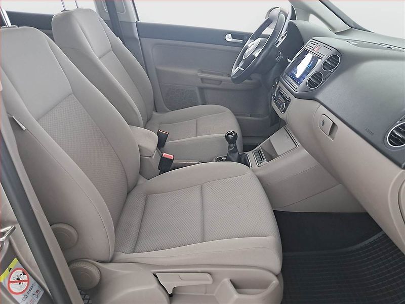 Volkswagen Golf Plus (2012) 1.6 TDI, Navi, Tempomat - fotka 9 z 14