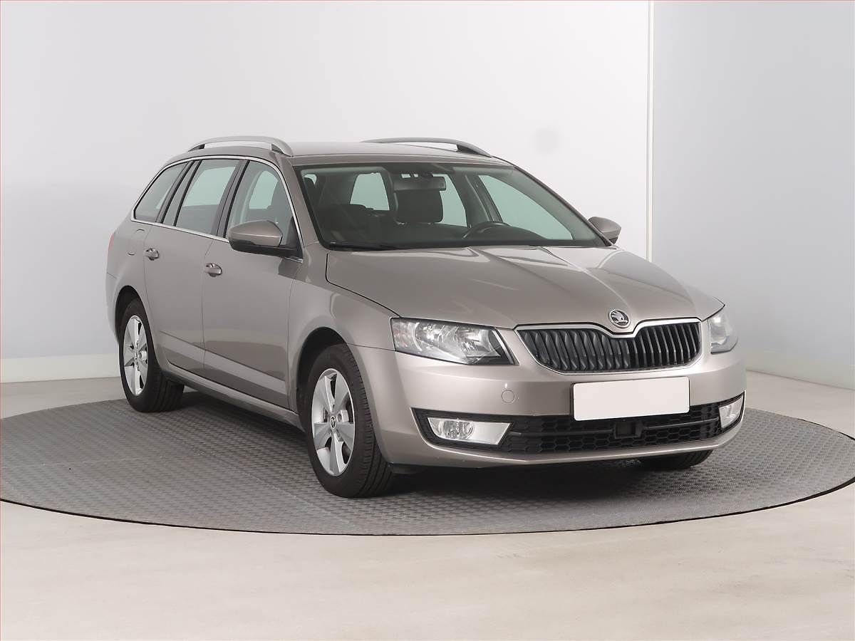 Škoda Octavia Style 1.6 TDI, Tempomat