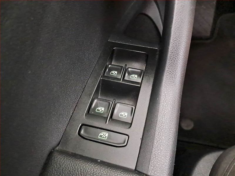 Škoda Octavia (2018) Style 1.5 TSI, Navi, Tempomat - fotka 16 z 16