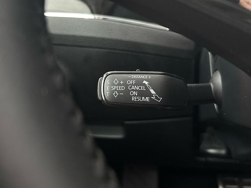 Škoda Superb L&K DSG - fotka 23 z 29