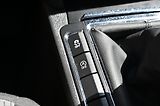 Škoda Superb 2.0TDI 103KW Ambition 9/2012 - náhled 16