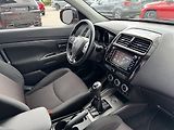 Mitsubishi ASX (2018) 1.6i Mivec Xenony Webasto - náhled 15