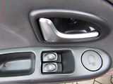 Renault Thalia (2010) 1.2 i, ČR, TZ, +kola - náhled 11