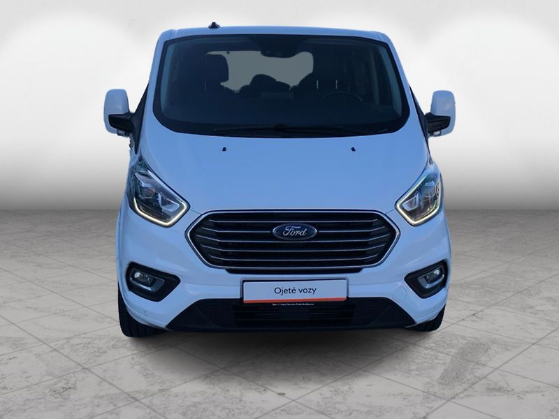 Ford Tourneo Custom 2.0 TDCi  8 Míst - fotka 4 z 26