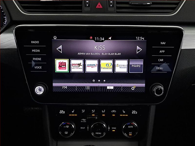 Škoda Superb (2020) Ambition 1.6 TDI, Automat - fotka 12 z 17