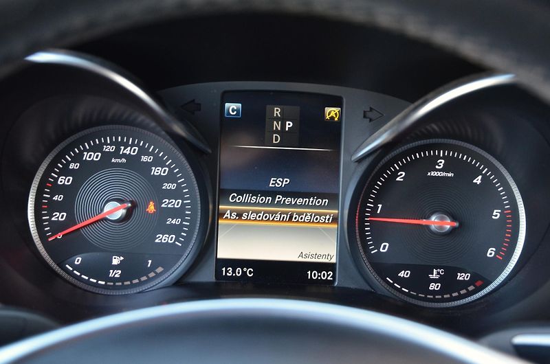 Mercedes-Benz Třídy C (2016) C 250d 4Matic AMG ČR Burmester - fotka 33 z 41