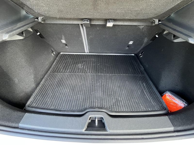 Volvo EX30 AWD Ultra Twin/TZ/360/ Kola - fotka 25 z 55