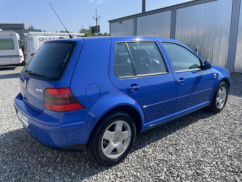 Volkswagen Golf 1.6i SR 100PS 134TKM EXTRA 1A! - fotka 10 z 174