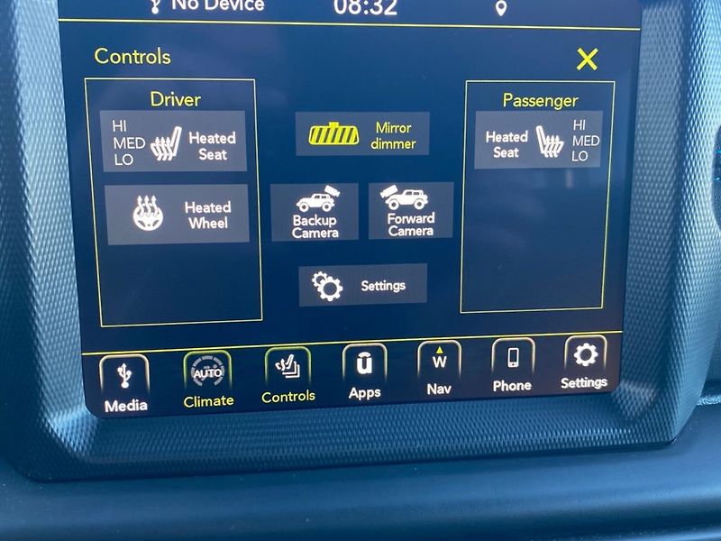 Jeep Wrangler (2023) RUBICON 2,0 PHEV(280kW) 8AT - fotka 16 z 35