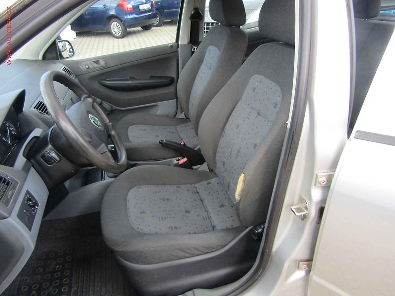 Škoda Fabia (2004) 1.2i, servis.kniha - fotka 9 z 15
