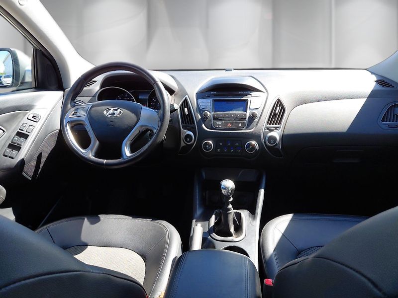 Hyundai ix35 (2011) 1,7CRDi Comfort     - fotka 21 z 24