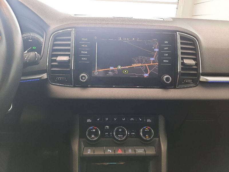 Škoda Karoq (2022) 1.5 TSI (110kW/150k) DSG - fotka 12 z 25