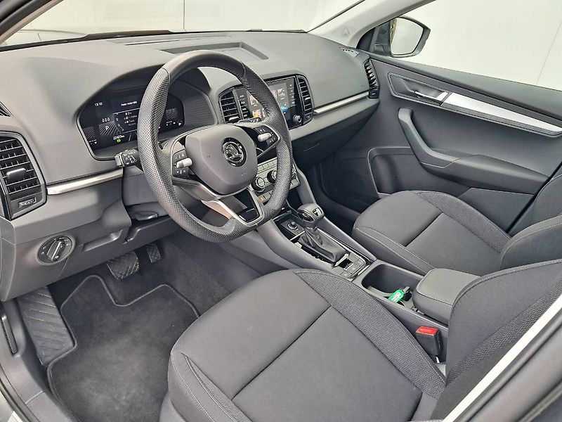 Škoda Karoq (2024) SELECTION DRIVE TSI 110KW / 1. - fotka 18 z 27