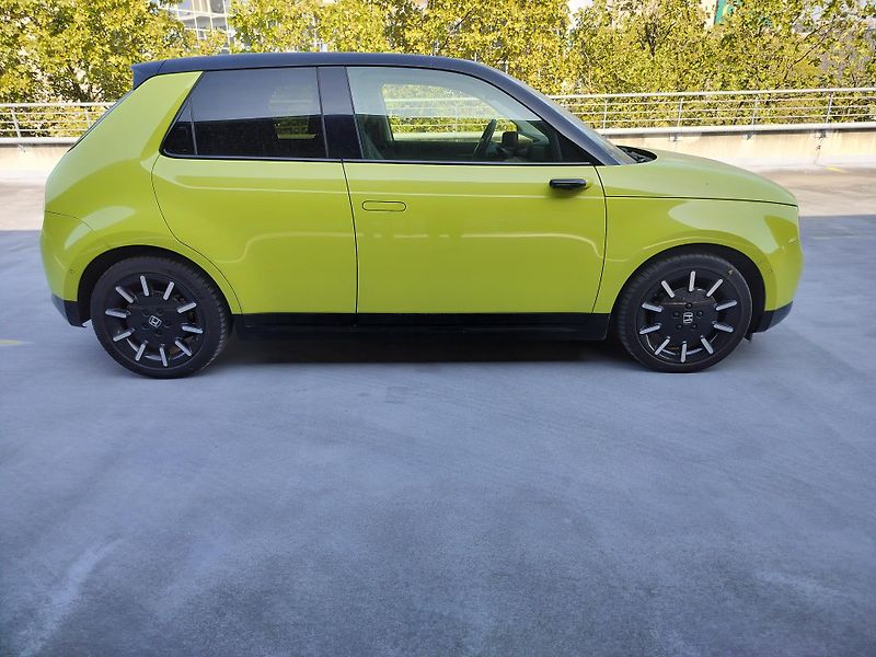 Honda e Advance, kůže - fotka 8 z 26