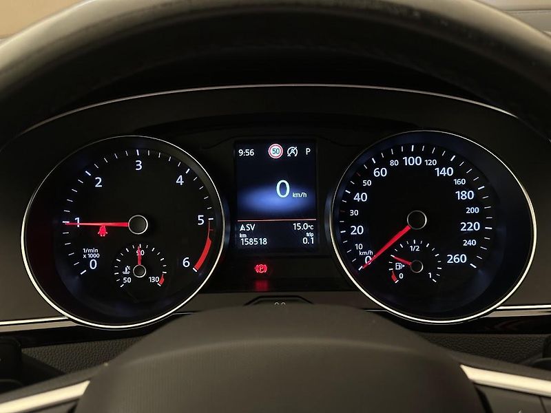 Volkswagen Passat (2022) 2.0 TDi Style Business DSG  - fotka 17 z 30