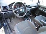 Volkswagen Sharan (2004) 1.9 TDI 85kW 7 SEDADEL - náhled 13