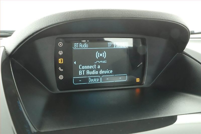 Ford Tourneo Courier (2014) Titanium 1.6 TDCi, 5Míst, ČR - fotka 9 z 14